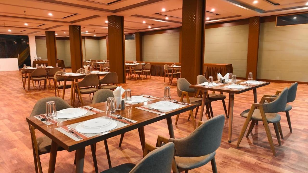 Tata Vista Resort Mall Road Manali - Centrally Heated & Air Cooled Esterno foto
